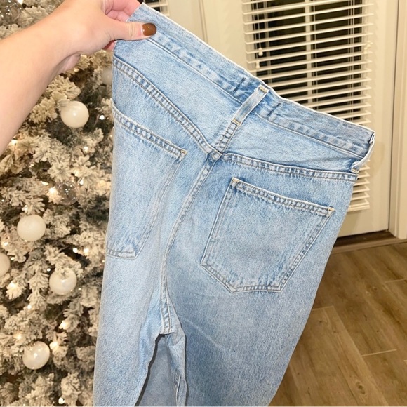 NWOT Agolde Criss Cross Upsized Jean in Suburbia - Picture 6 of 13